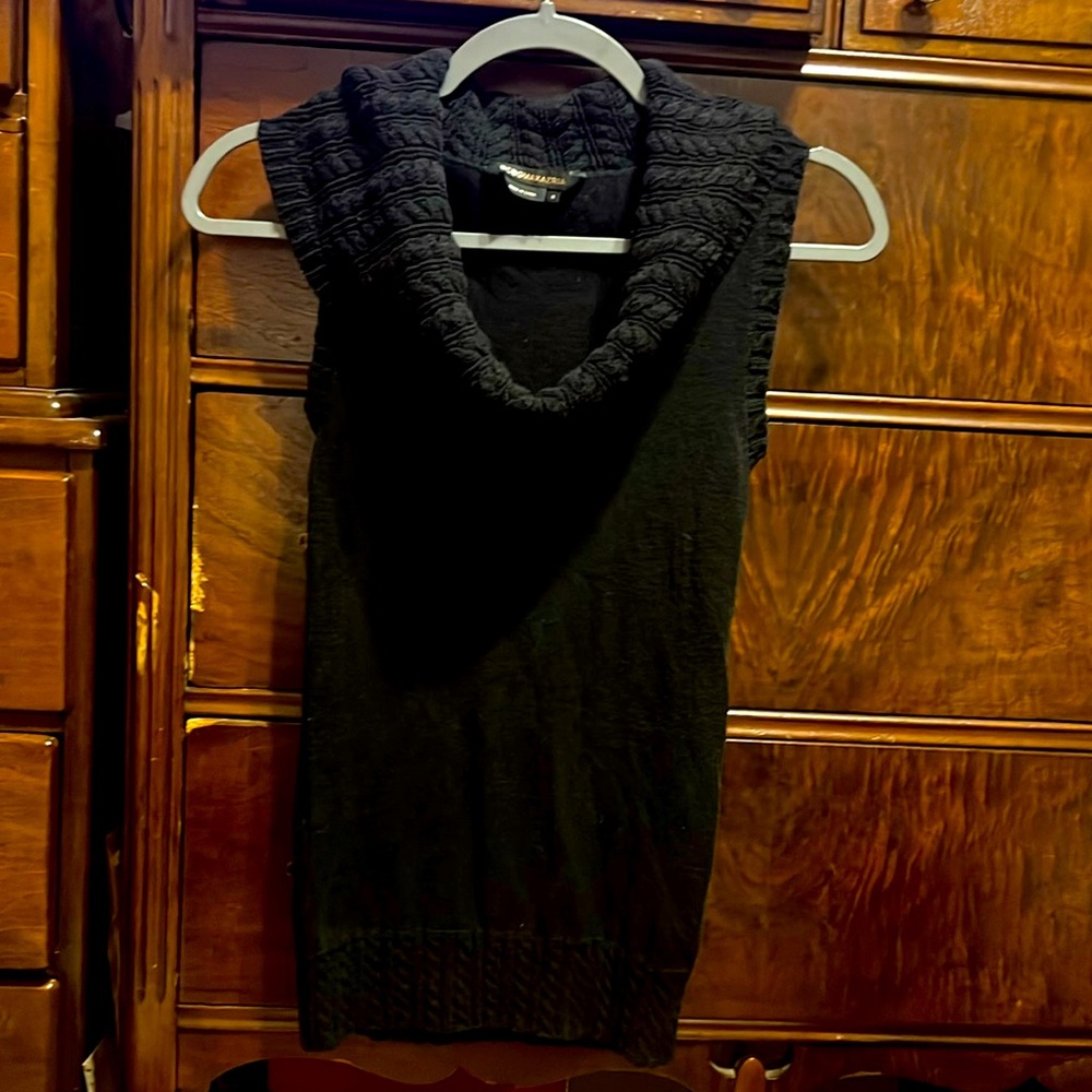 BCBGMAXAZRIA Black, sleeveless, cowl neck sweater.